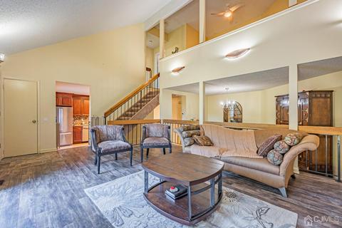 67 Westgate Dr, Edison, NJ 08820 photo 6