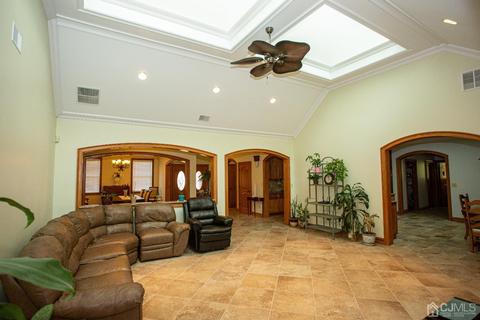 40 Coyle St, Parlin, NJ 08859 photo 33