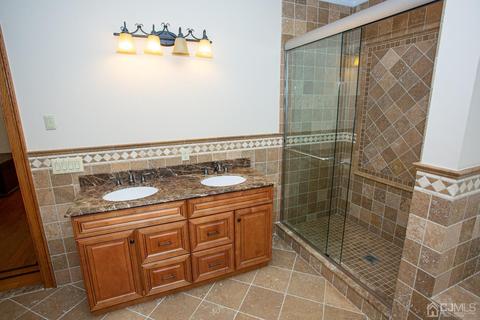 40 Coyle St, Parlin, NJ 08859 photo 41