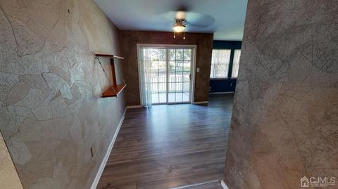 2203 Timber Ridge Ct, Parlin, NJ 08859 photo 9