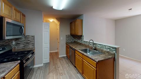 2203 Timber Ridge Ct, Parlin, NJ 08859 photo 2