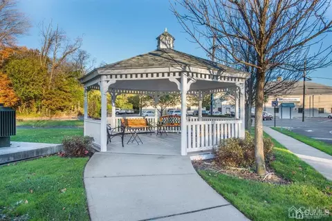 151 Liddle Ave, Edison, NJ 08837 photo 6