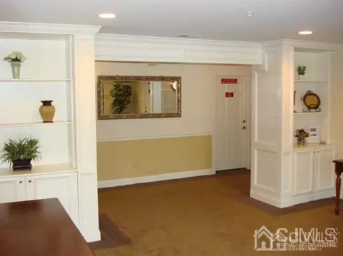 151 Liddle Ave, Edison, NJ 08837 photo 2