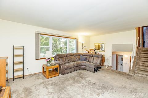 38 Marlin Ave E, Edison, NJ 08820 photo 5