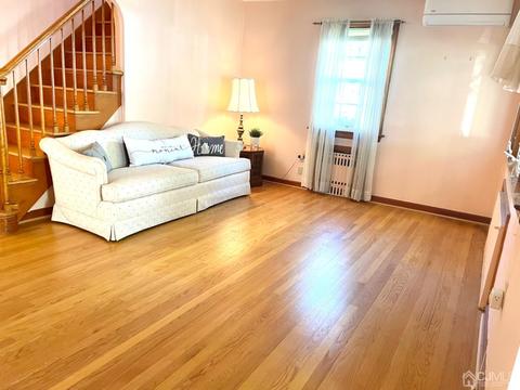 65 Third St, Edison, NJ 08837 photo 5