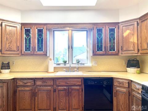 65 Third St, Edison, NJ 08837 photo 13