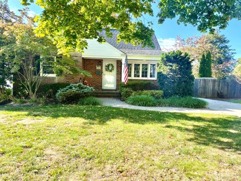 65 Third St, Edison, NJ 08837 photo 3