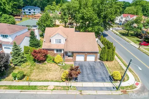 2 Lyons Ln, Edison, NJ 08820 photo 3