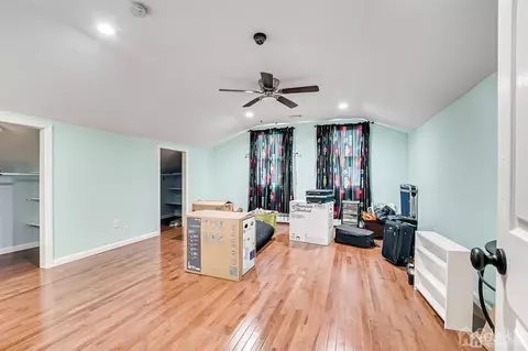 2 Lyons Ln, Edison, NJ 08820 photo 16