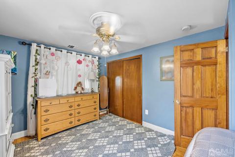 2 Mohawk Ave, Middlesex, NJ 08846 photo 14