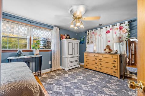 2 Mohawk Ave, Middlesex, NJ 08846 photo 13