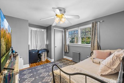 2 Mohawk Ave, Middlesex, NJ 08846 photo 12