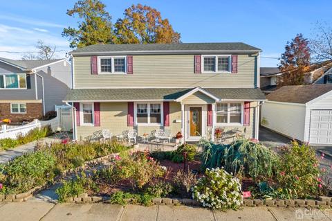 2 Mohawk Ave, Middlesex, NJ 08846 photo 2