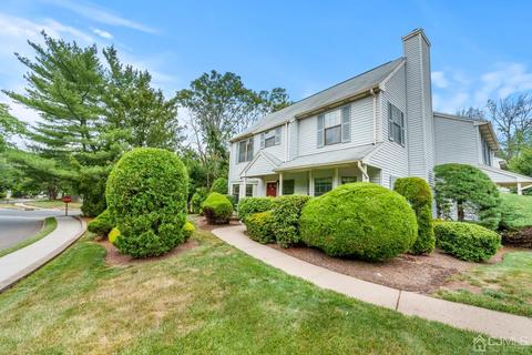 301 Maplecrest Rd, Edison, NJ 08820 photo 2