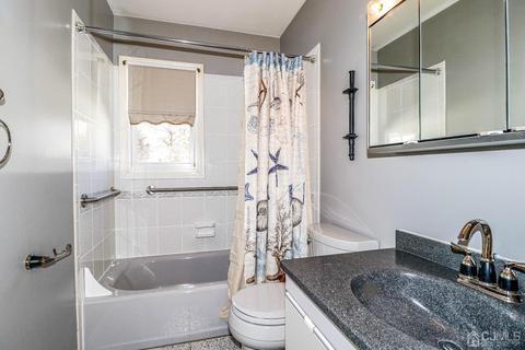22 Hill Rd, Edison, NJ 08817 photo 23