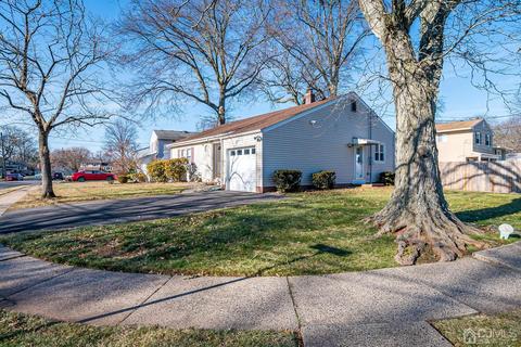 2 Barbara Pl, Edison, NJ 08817 photo 4