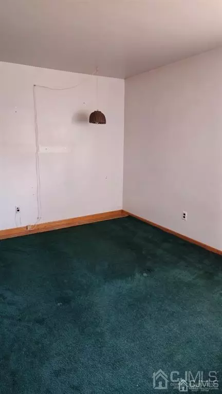 20 Middlesex Ave, Edison, NJ 08820 photo 11