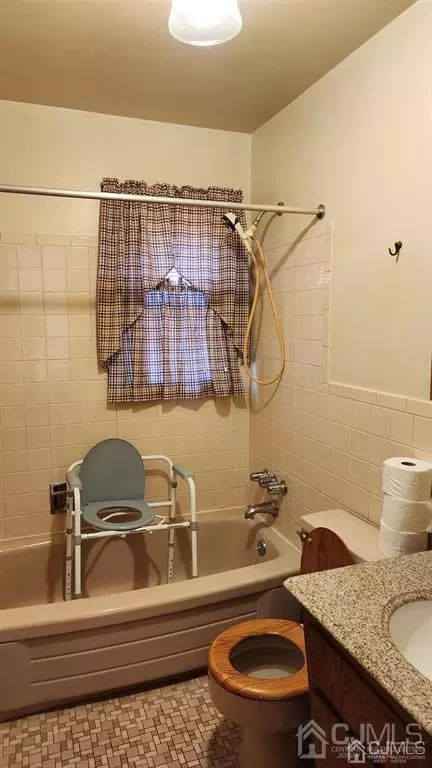 20 Middlesex Ave, Edison, NJ 08820 photo 12