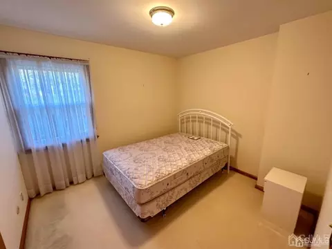 3 Flower Ct, Edison, NJ 08820 photo 12