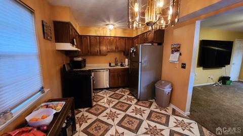 8 Hanover Sq #B, Middlesex, NJ 08846 photo 6
