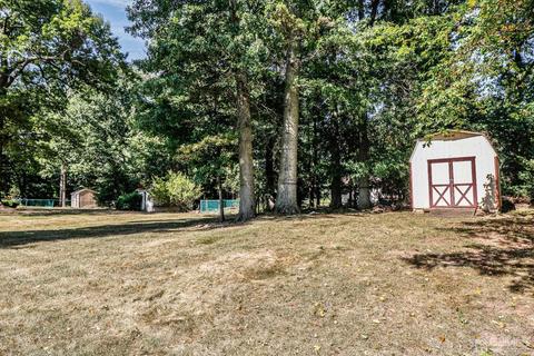 80 Calvert Ave, Edison, NJ 08820 photo 47