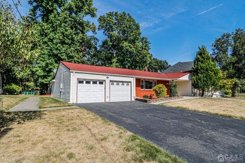 80 Calvert Ave, Edison, NJ 08820 photo 3