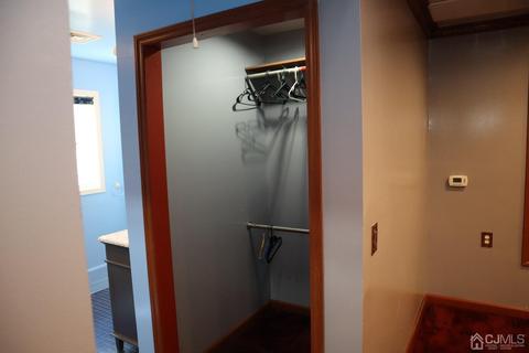 80 Calvert Ave, Edison, NJ 08820 photo 39