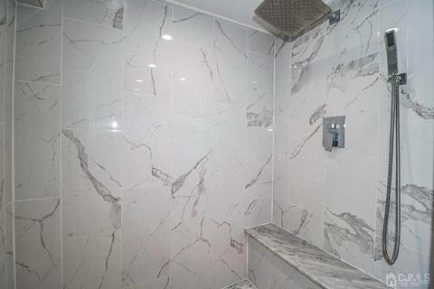 80 Calvert Ave, Edison, NJ 08820 photo 29