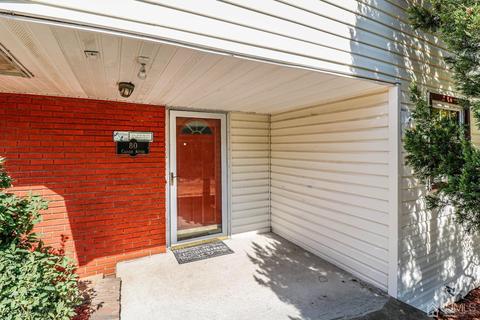 80 Calvert Ave, Edison, NJ 08820 photo 2