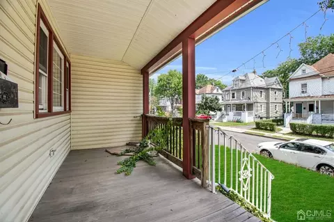 723-25 E 6th St, Plainfield, NJ 07062 photo 3