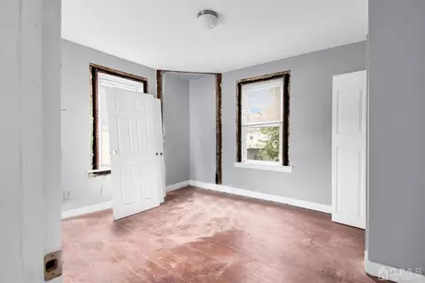 723-25 E 6th St, Plainfield, NJ 07062 photo 6