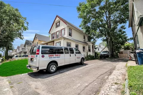 723-25 E 6th St, Plainfield, NJ 07062 photo 2