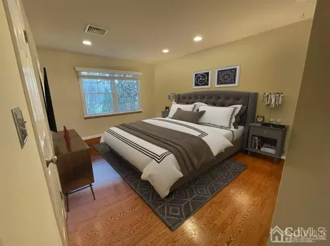 8 Singer Ct, Parlin, NJ 08859 photo 11