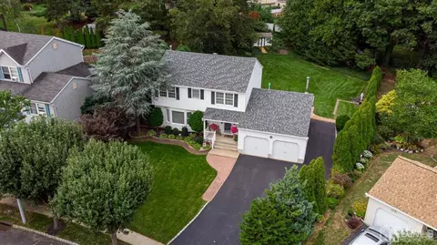 8 Singer Ct, Parlin, NJ 08859 photo 20