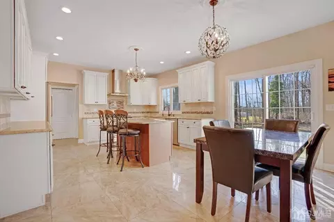 14 Harding Ave, Edison, NJ 08820 photo 10