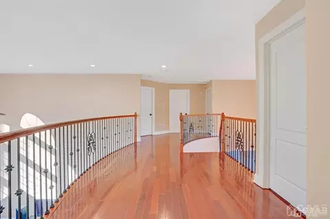 14 Harding Ave, Edison, NJ 08820 photo 20