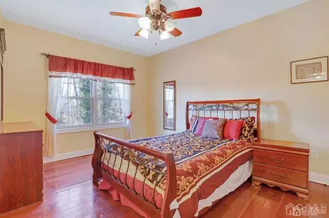 14 Harding Ave, Edison, NJ 08820 photo 17