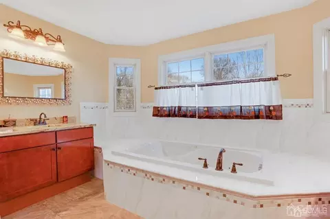14 Harding Ave, Edison, NJ 08820 photo 25