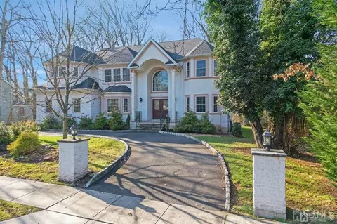 14 Harding Ave, Edison, NJ 08820 photo 2