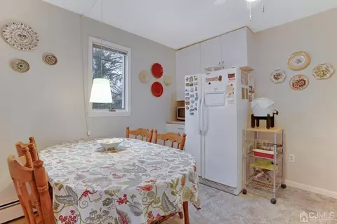 25 Ventnor Dr, Edison, NJ 08820 photo 23