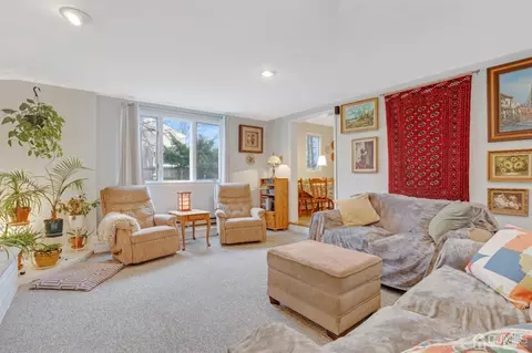 25 Ventnor Dr, Edison, NJ 08820 photo 20