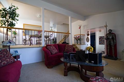 48 Ridge Rd, Edison, NJ 08817 photo 3