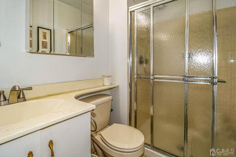 342 Westgate Dr, Edison, NJ 08820 photo 25