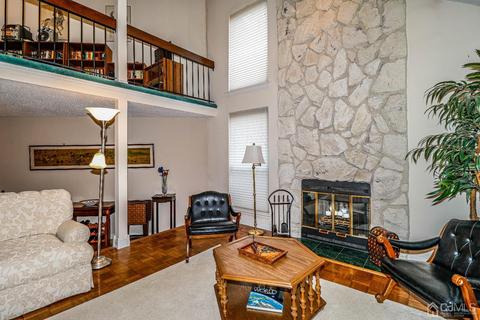 342 Westgate Dr, Edison, NJ 08820 photo 9