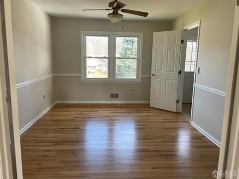 2 Winnie Ct S, Edison, NJ 08820 photo 6