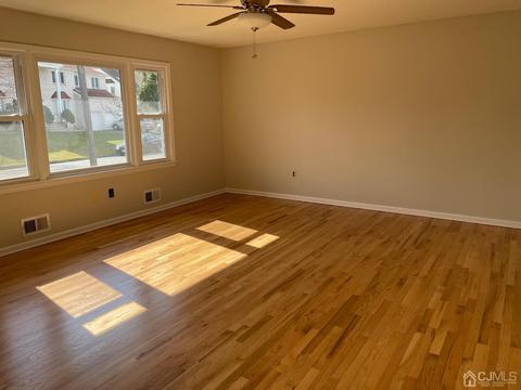 2 Winnie Ct S, Edison, NJ 08820 photo 5