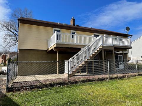 2 Winnie Ct S, Edison, NJ 08820 photo 3