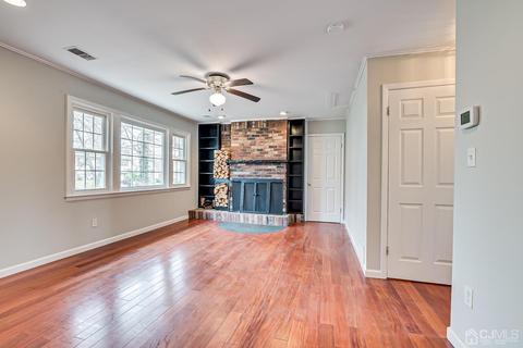 4 Hallo St, Edison, NJ 08837 photo 14