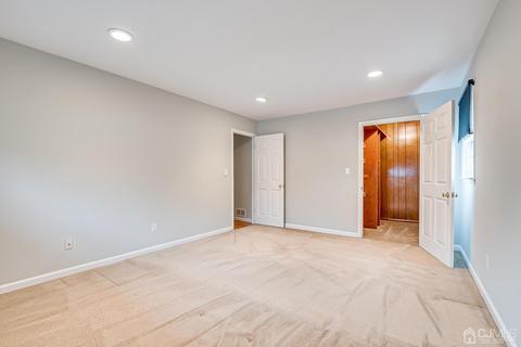 4 Hallo St, Edison, NJ 08837 photo 34