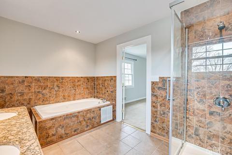 4 Hallo St, Edison, NJ 08837 photo 31